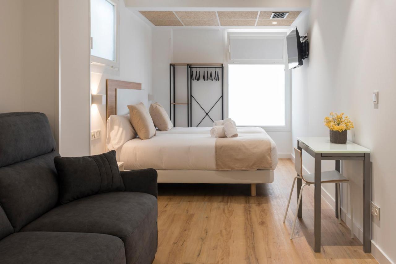 Elegant Rooms Lasarte Lasarte Oria Exterior foto