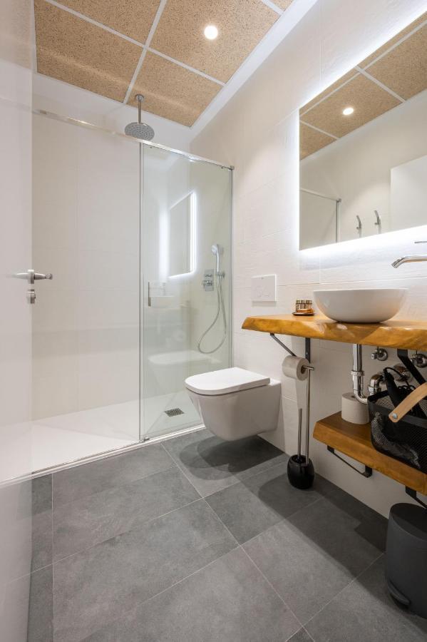 Elegant Rooms Lasarte Lasarte Oria Exterior foto